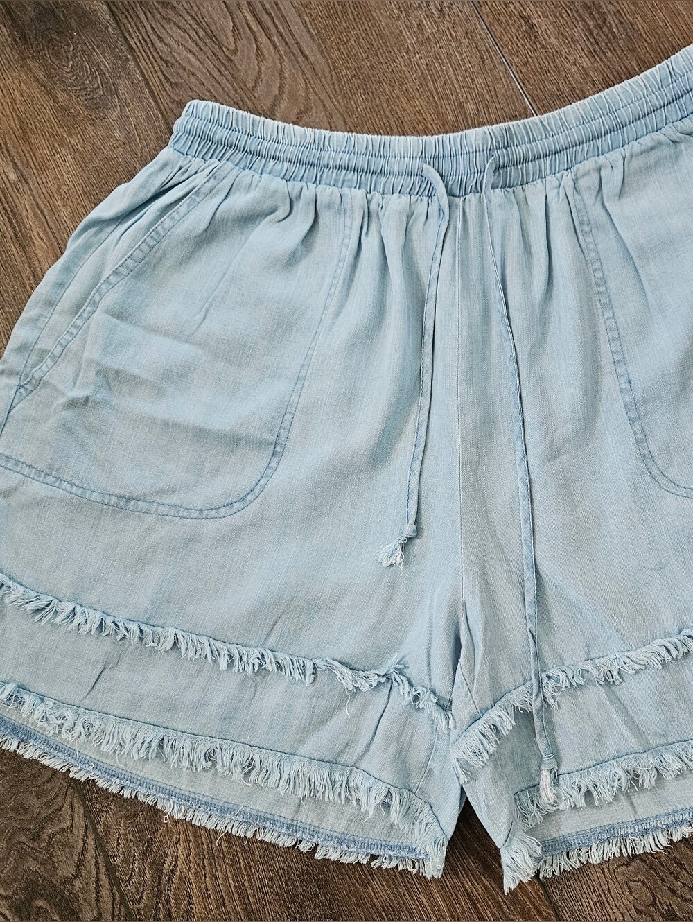 Easel Light Blue Chambray Style High-Waist Frayed Hem Shorts, 3X